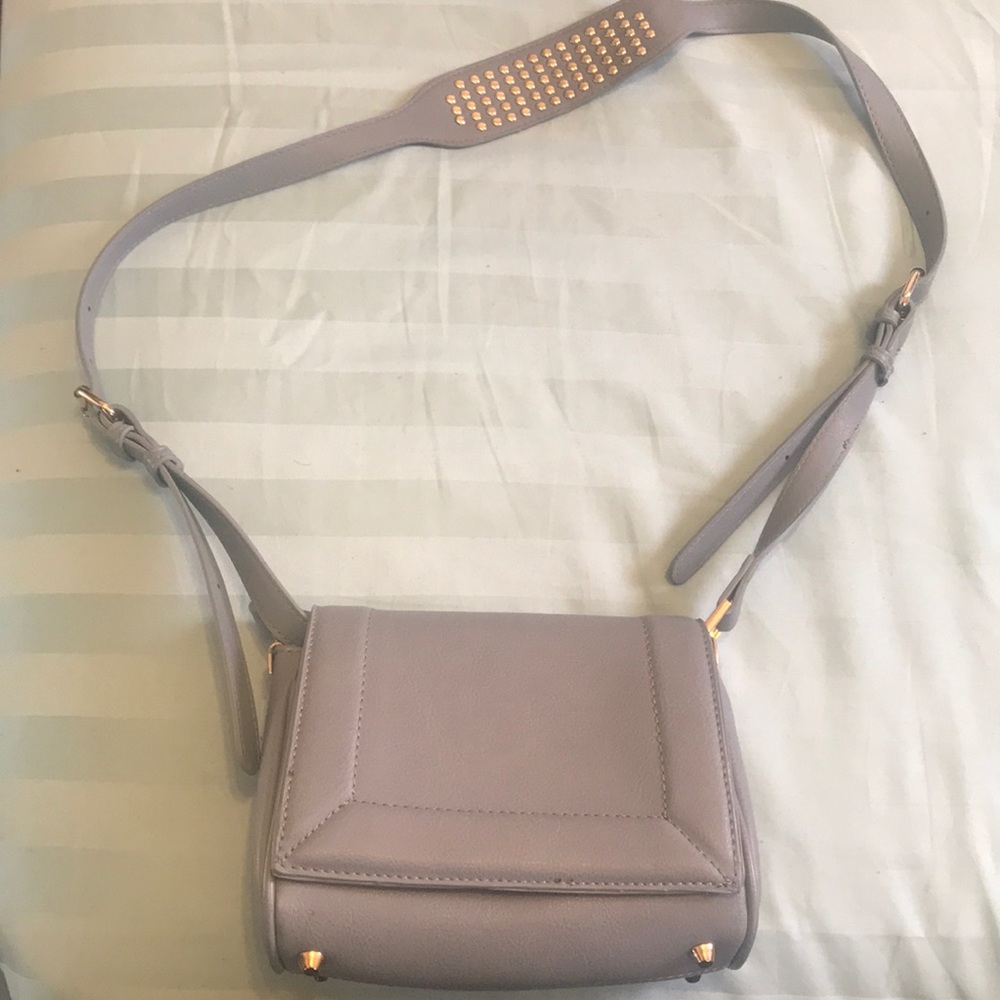 MMS Crossbody